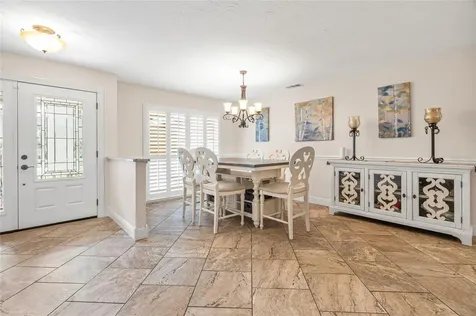 4207 Charing Cross Road Sarasota FL 34241