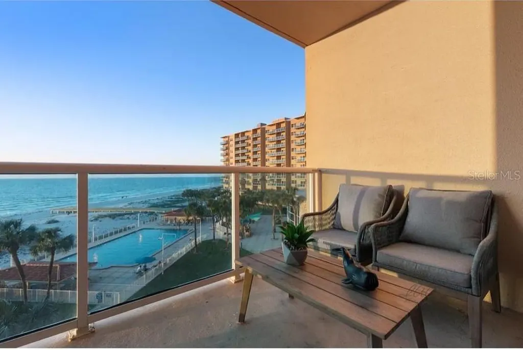 880 Mandalay Avenue Clearwater Beach FL 33767