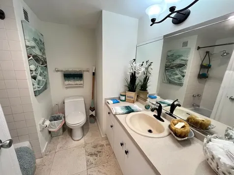 880 Mandalay Avenue Clearwater Beach FL 33767