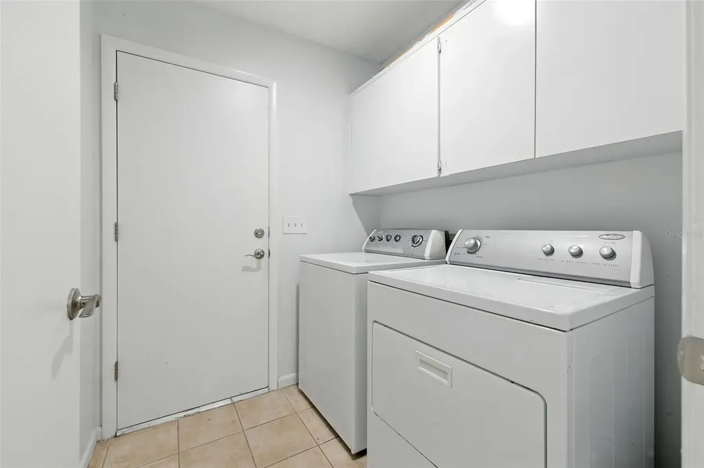 4404 Oak Harbor Drive Tampa FL 33613