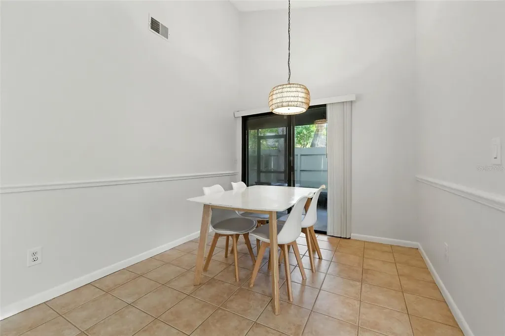 4404 Oak Harbor Drive Tampa FL 33613