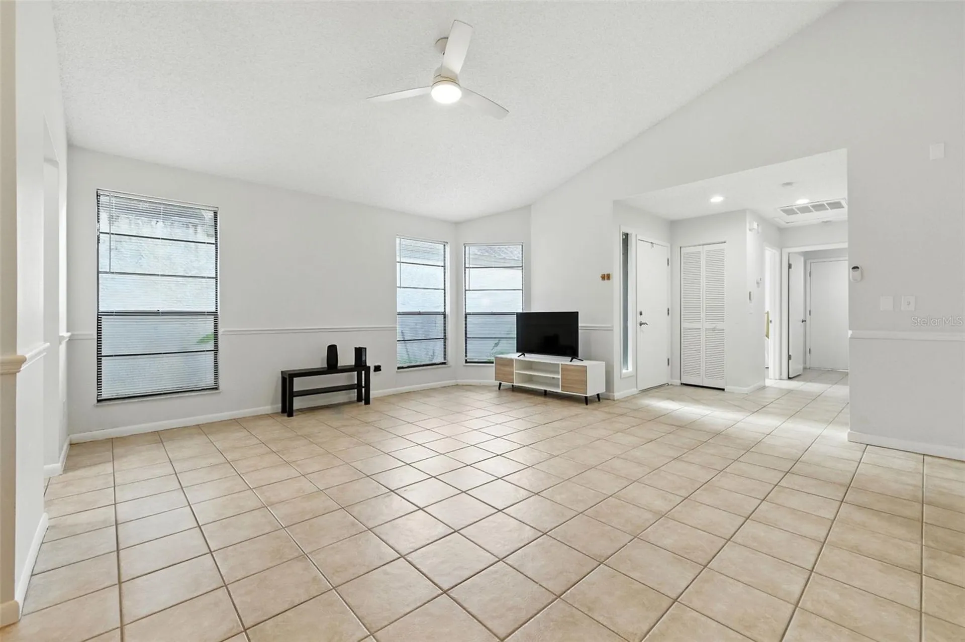 4404 Oak Harbor Drive Tampa FL 33613