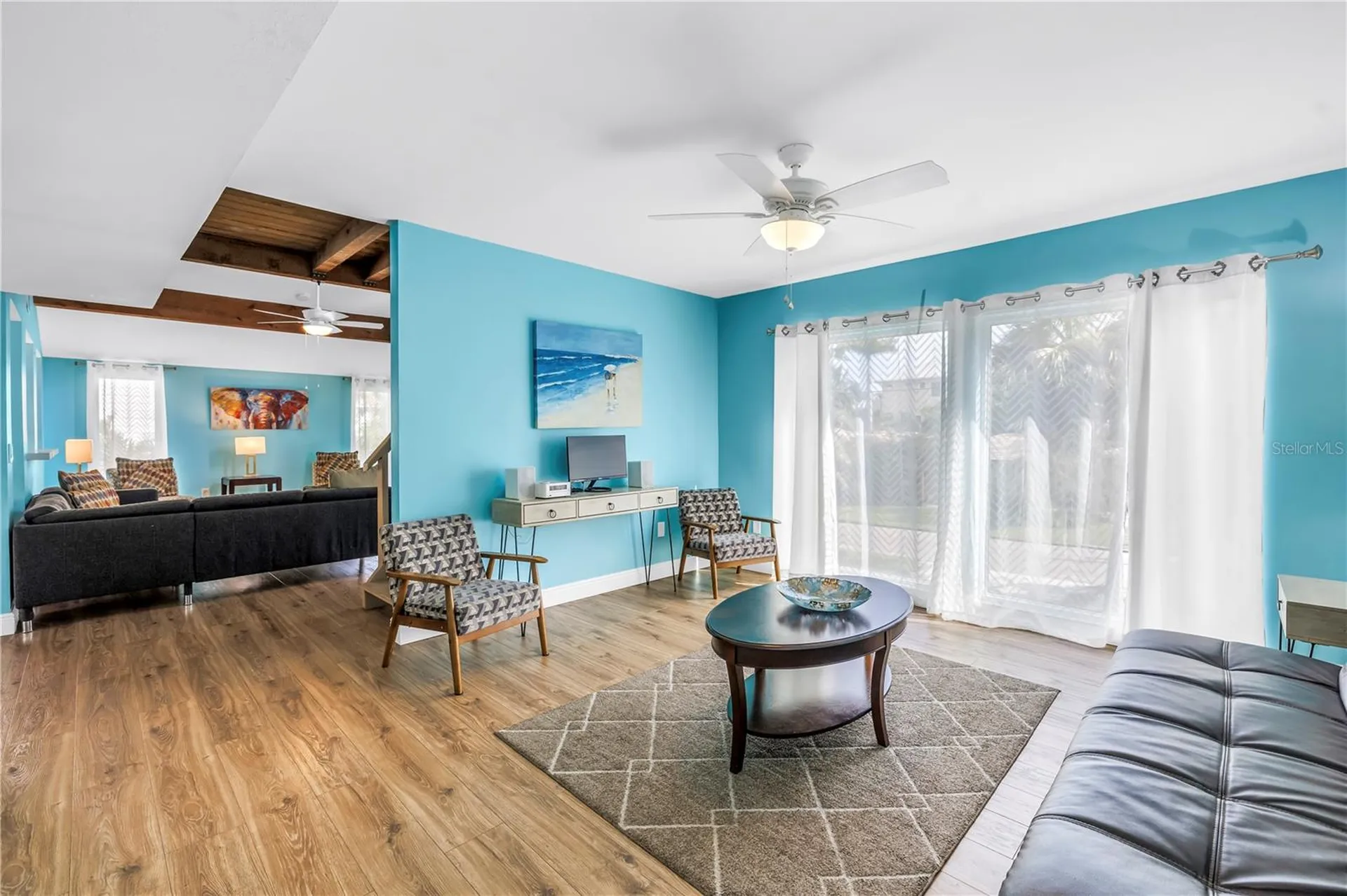 156 Siesta Drive Sarasota FL 34242