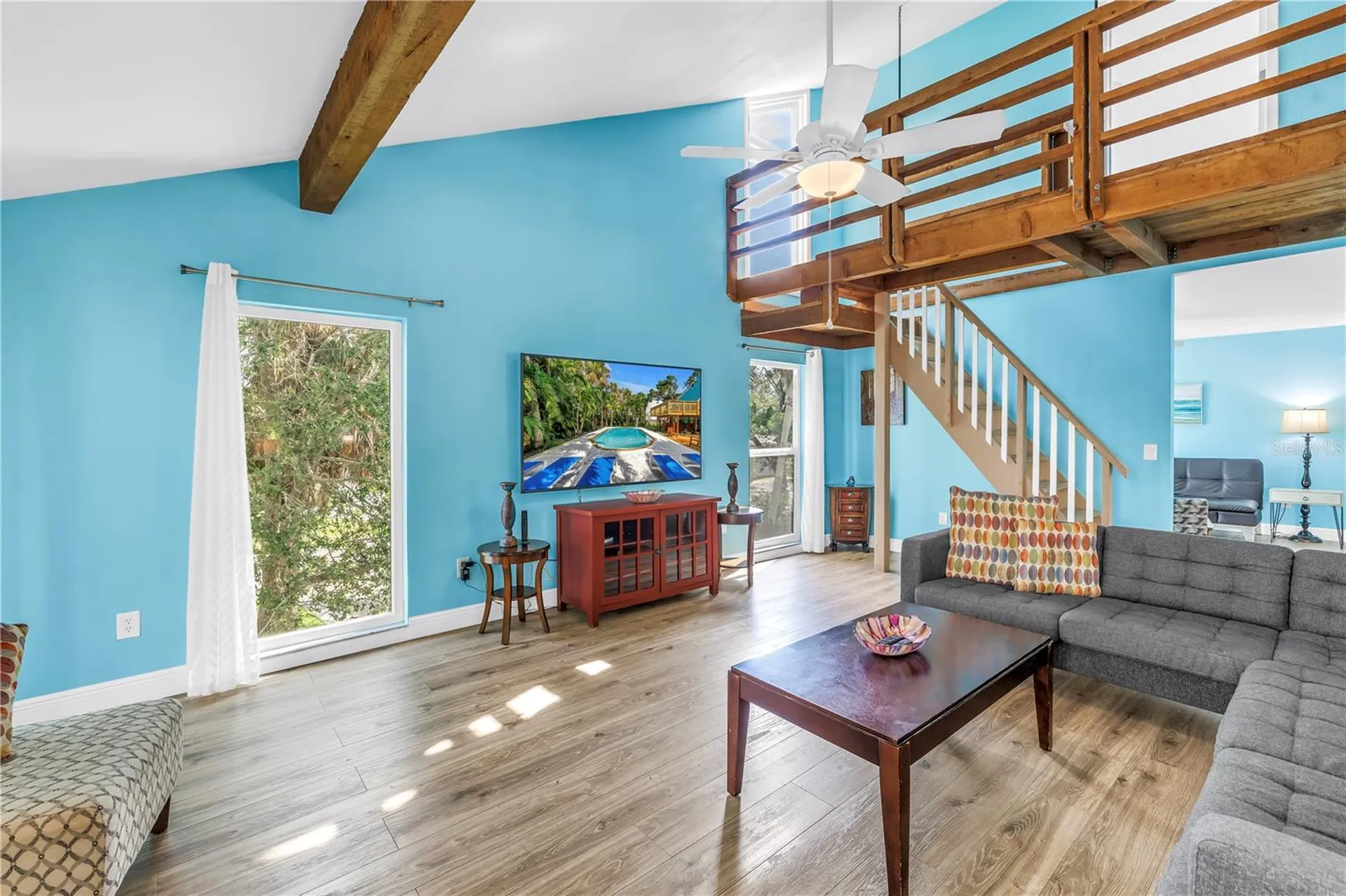 156 Siesta Drive Sarasota FL 34242