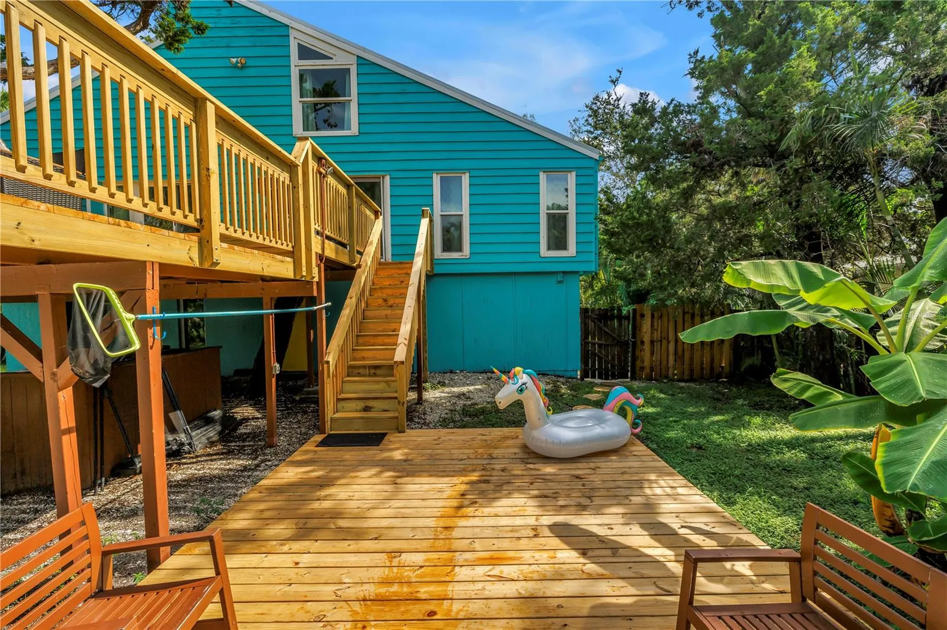 156 Siesta Drive Sarasota FL 34242