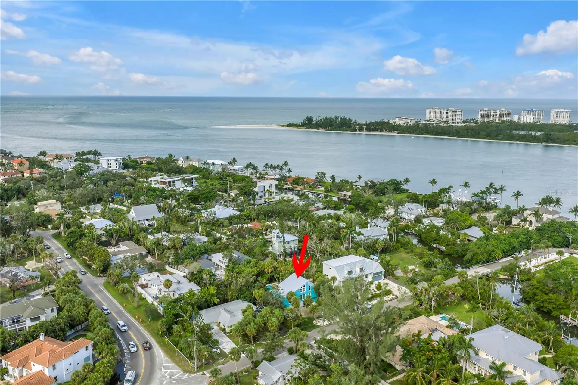 156 Siesta Drive Sarasota FL 34242