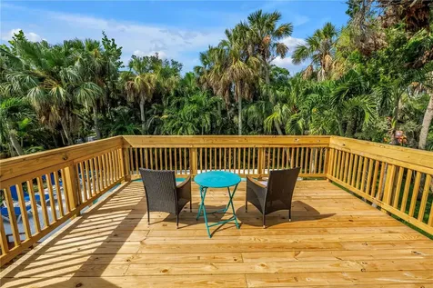 156 Siesta Drive Sarasota FL 34242