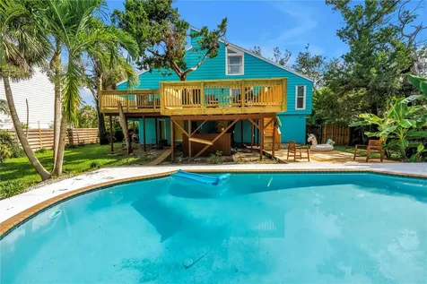 156 Siesta Drive Sarasota FL 34242