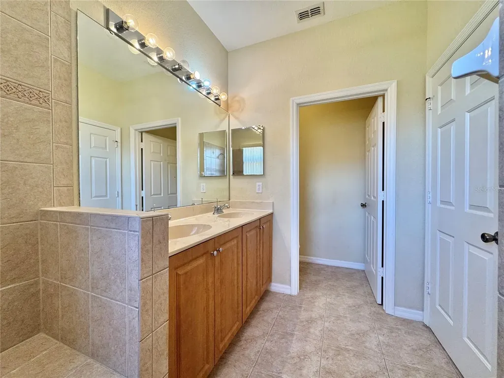 1270 Clove Drive Poinciana FL 34759