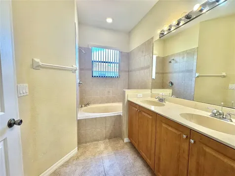 1270 Clove Drive Poinciana FL 34759