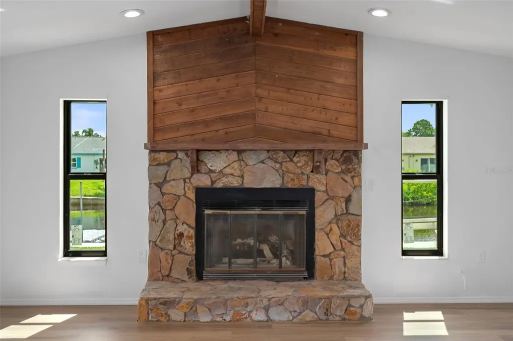 9910 Island Harbor Drive Port Richey FL 34668