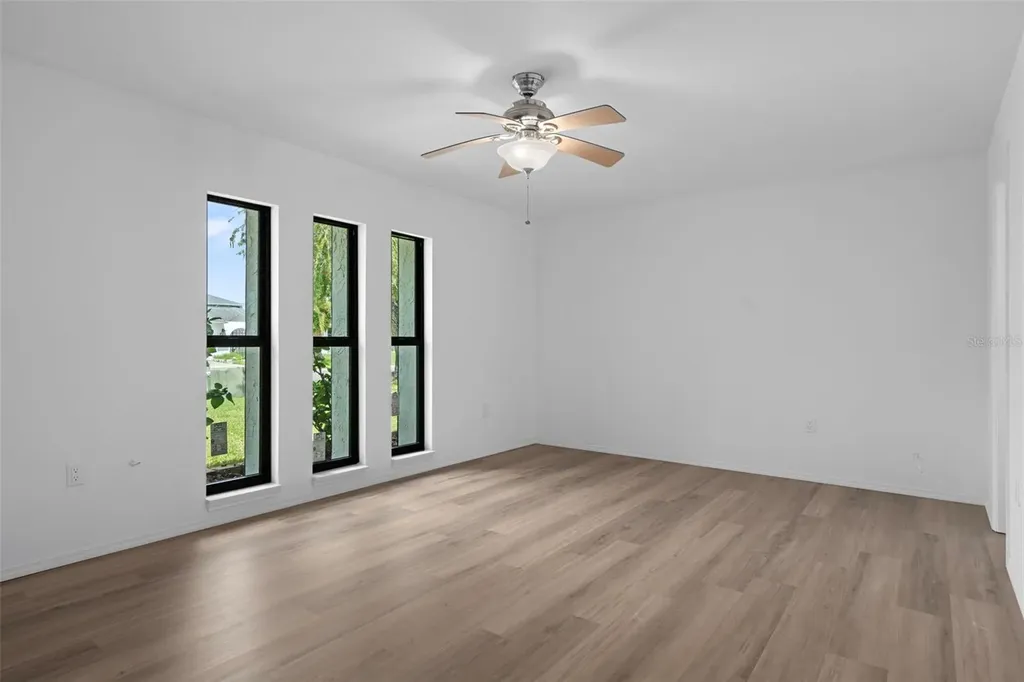 9910 Island Harbor Drive Port Richey FL 34668