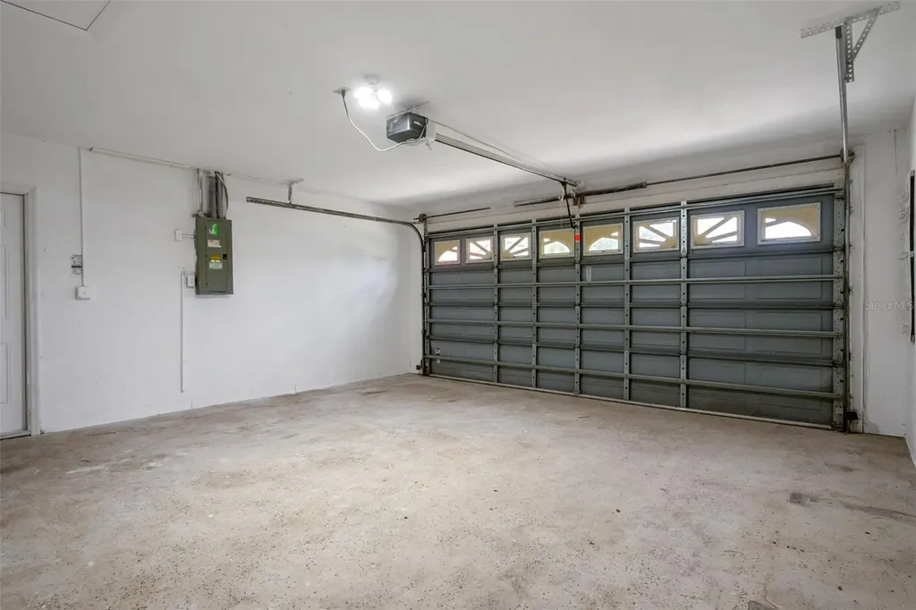 9910 Island Harbor Drive Port Richey FL 34668