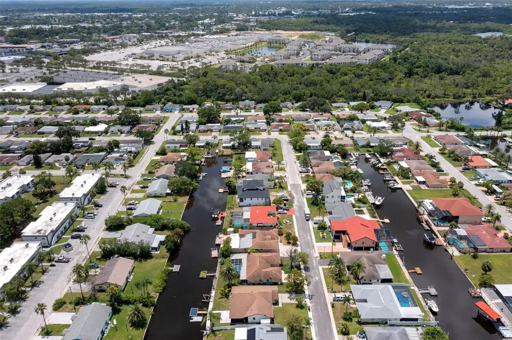 9910 Island Harbor Drive Port Richey FL 34668