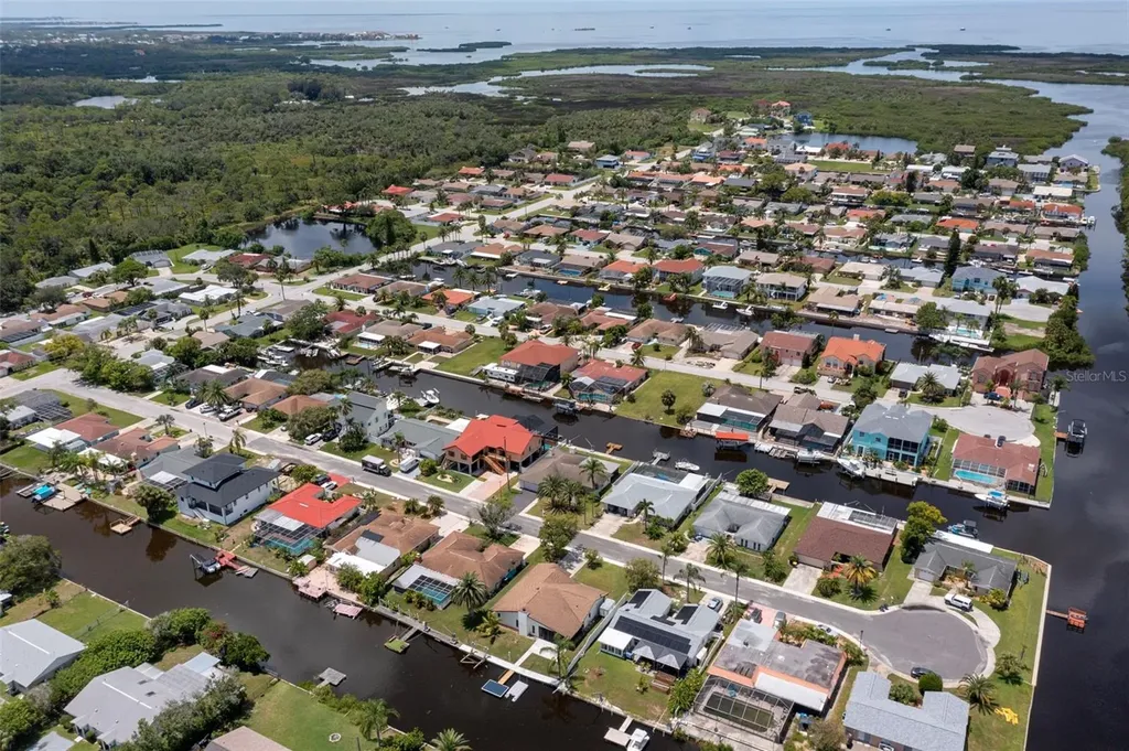 9910 Island Harbor Drive Port Richey FL 34668