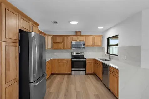 9910 Island Harbor Drive Port Richey FL 34668