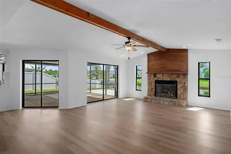 9910 Island Harbor Drive Port Richey FL 34668