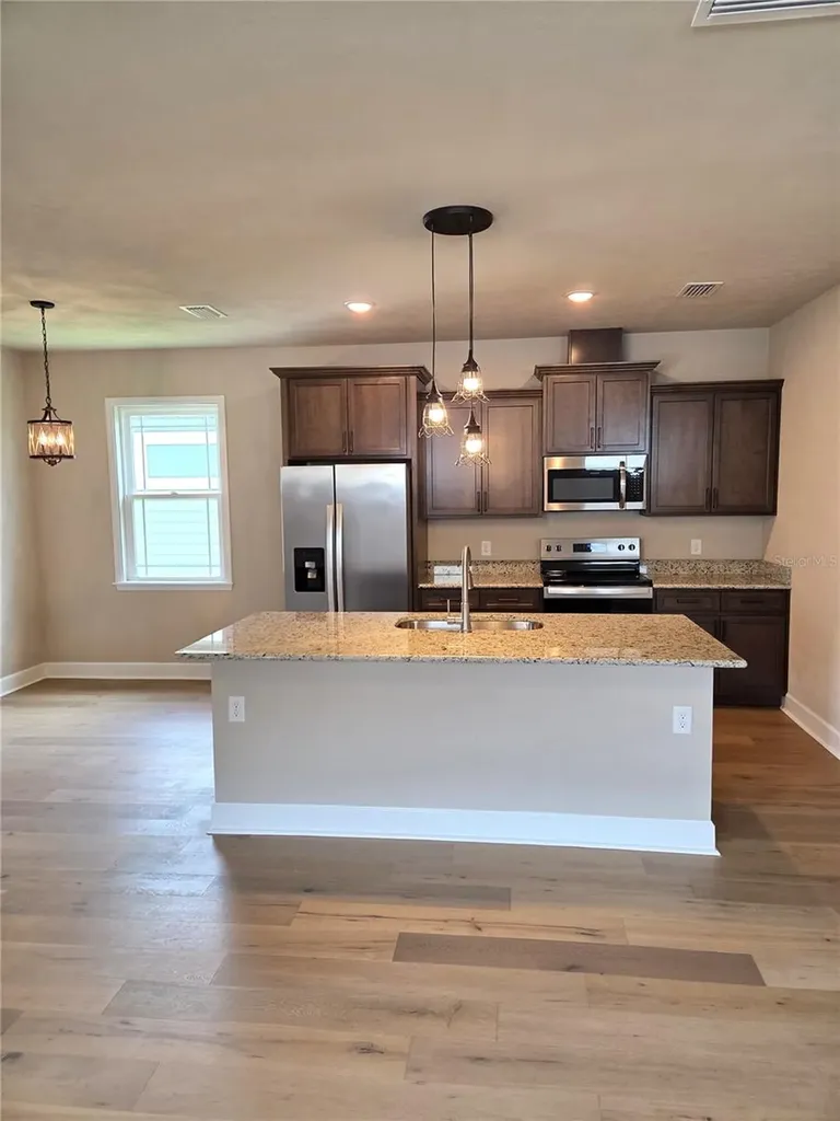 24313 SW 17th Lane Newberry FL 32669