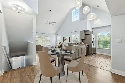 9368 Lake Chase Island Way Tampa FL 33626