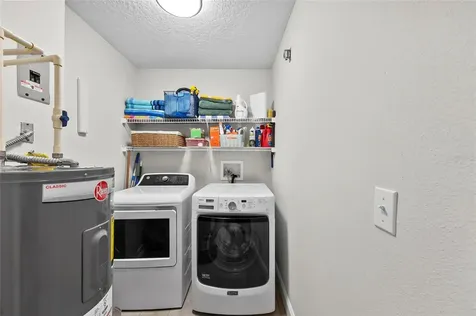 5280 Hyland Hills Avenue Sarasota FL 34241
