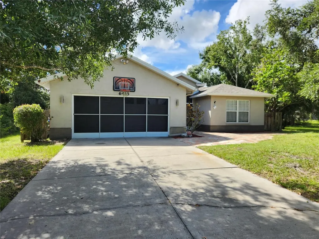 6435 College Terrace North Port FL 34291