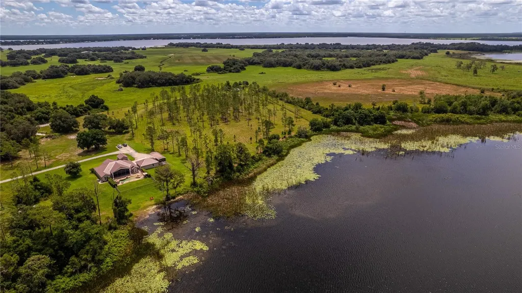 2360 Live Oak Lake Road St Cloud FL 34771