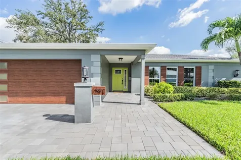 1291 87th Avenue N St Petersburg FL 33702