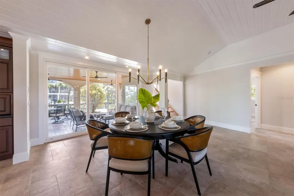 513 Bayview Place Anna Maria FL 34216