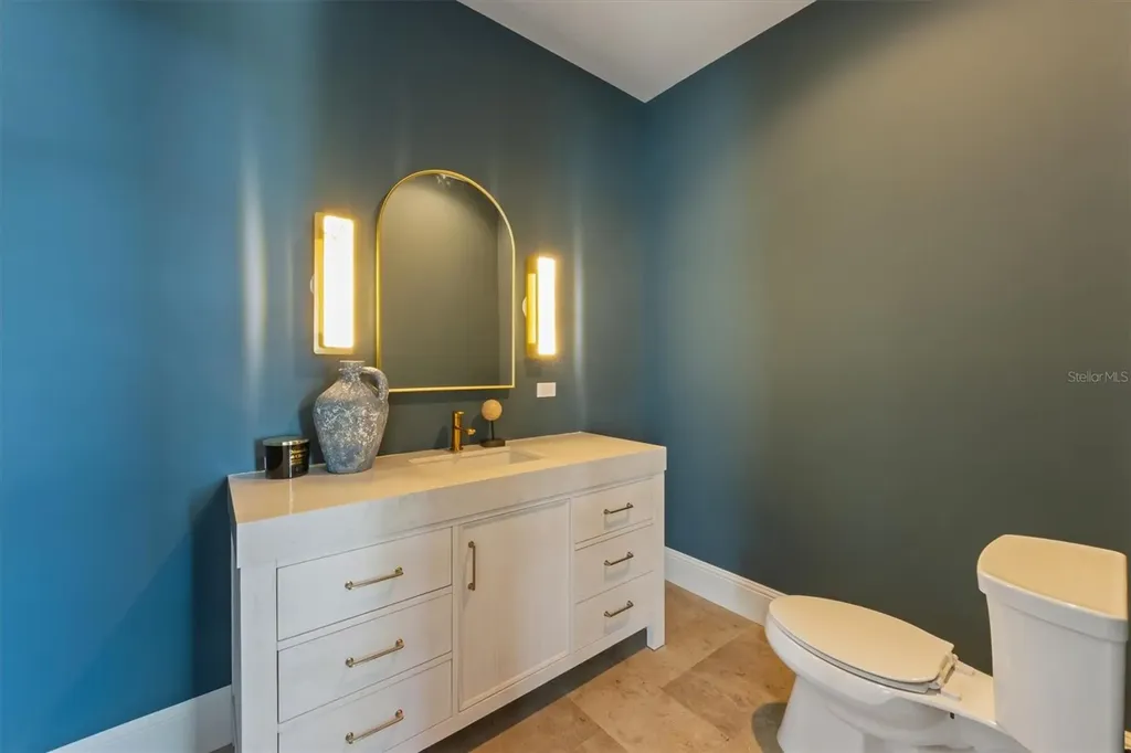 513 Bayview Place Anna Maria FL 34216