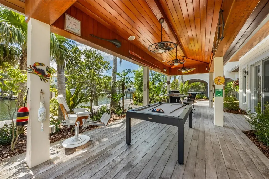 513 Bayview Place Anna Maria FL 34216