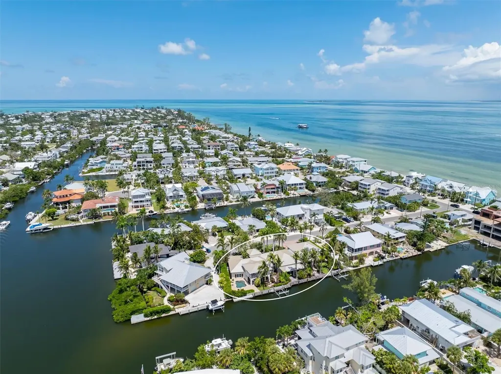 513 Bayview Place Anna Maria FL 34216