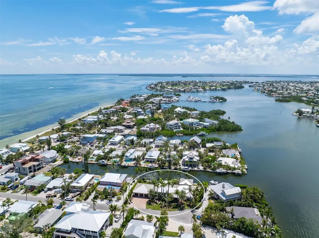 513 Bayview Place Anna Maria FL 34216