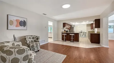 2852 Captiva Drive Sarasota FL 34231