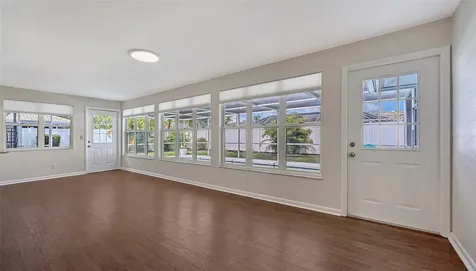 2852 Captiva Drive Sarasota FL 34231