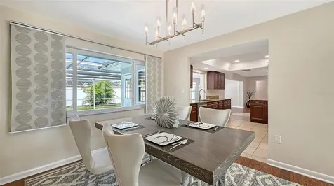 2852 Captiva Drive Sarasota FL 34231