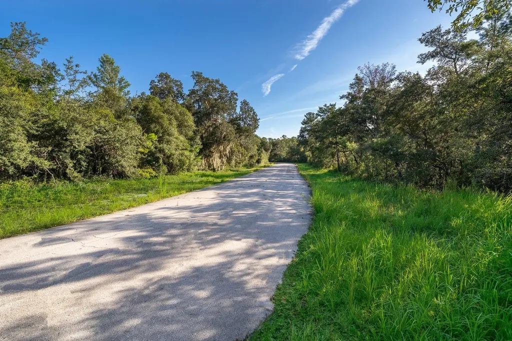 2121 Capri Circle Deltona FL 32738