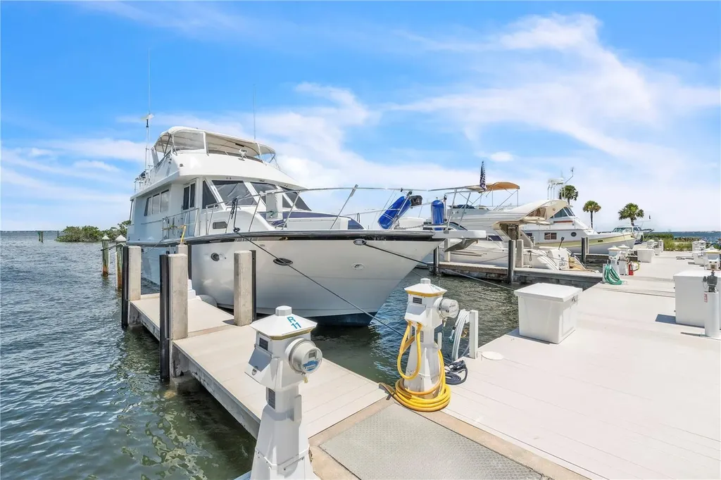 2600 Harbourside Drive Longboat Key FL 34228