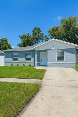 8706 Fish Lake Road Tampa FL 33619