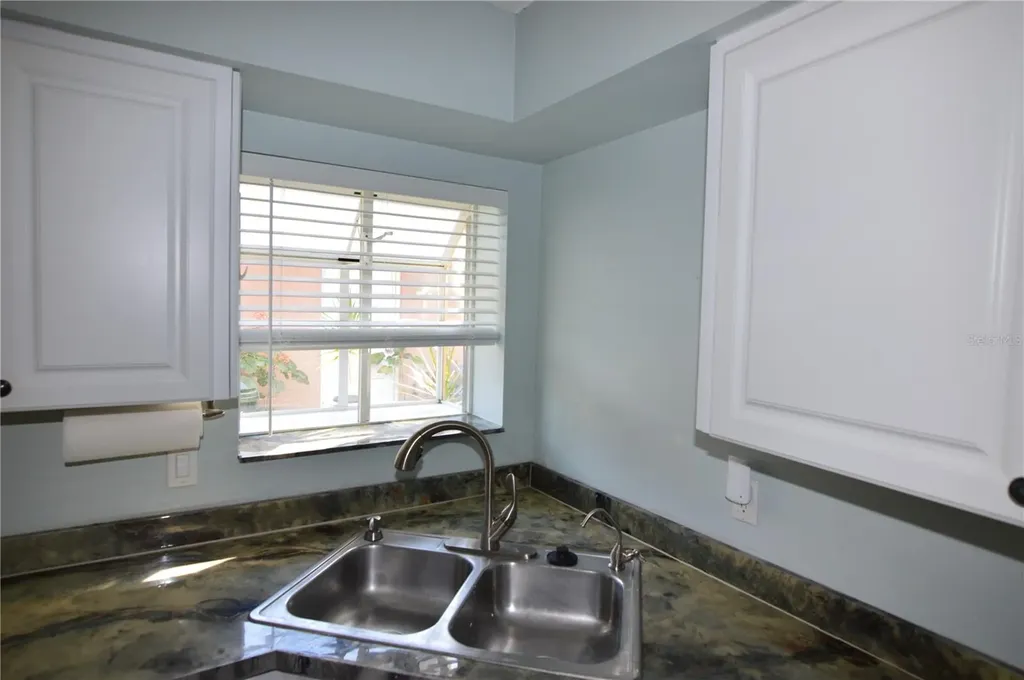 1576 Fawnwood Circle Sarasota FL 34232