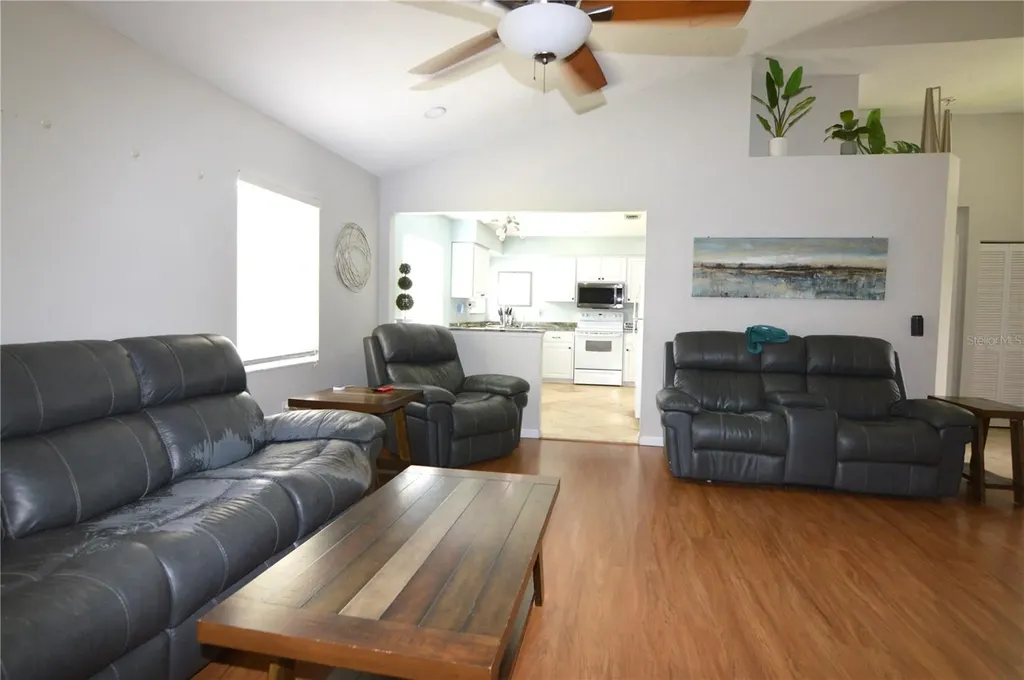 1576 Fawnwood Circle Sarasota FL 34232