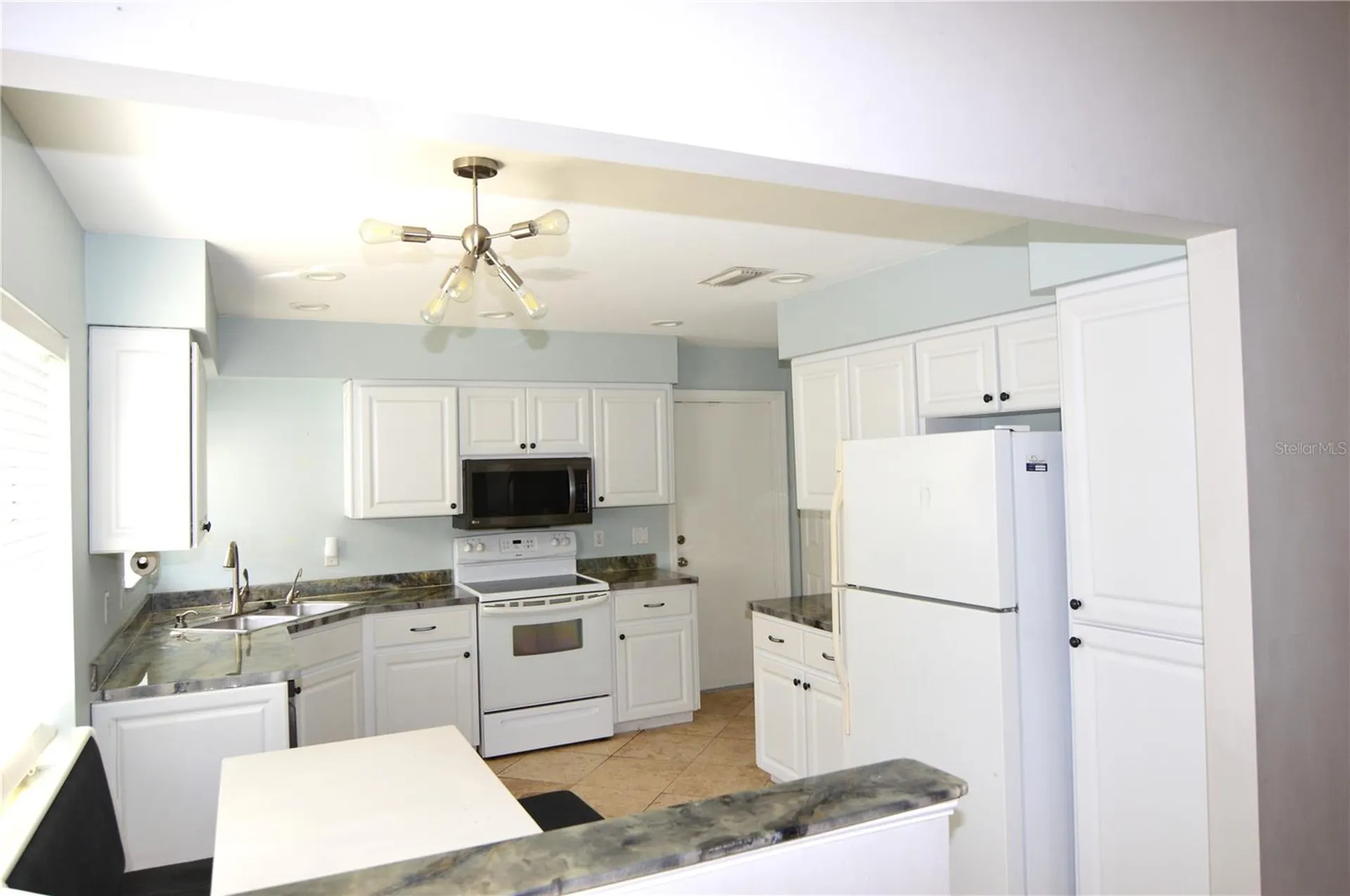 1576 Fawnwood Circle Sarasota FL 34232