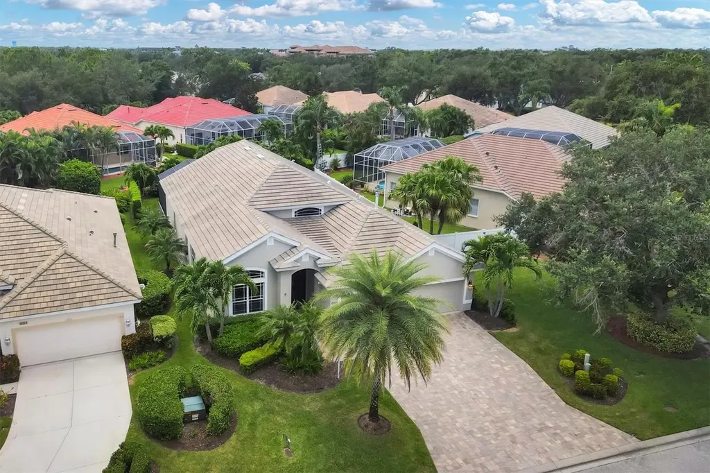 8358 Sailing Loop Lakewood Ranch FL 34202