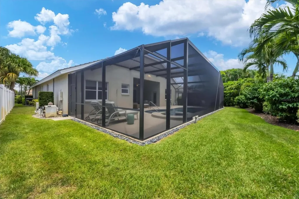 8358 Sailing Loop Lakewood Ranch FL 34202
