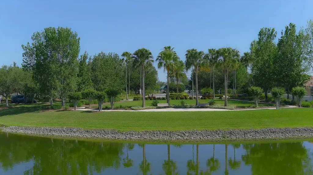 8358 Sailing Loop Lakewood Ranch FL 34202
