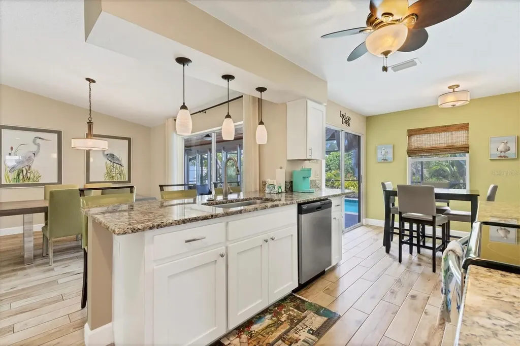 9390 Heartwellville Avenue Englewood FL 34224