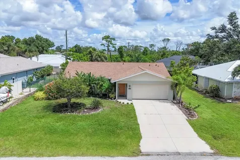 9390 Heartwellville Avenue Englewood FL 34224