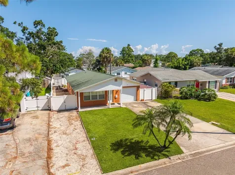 1719 Mississippi Avenue NE St Petersburg FL 33703