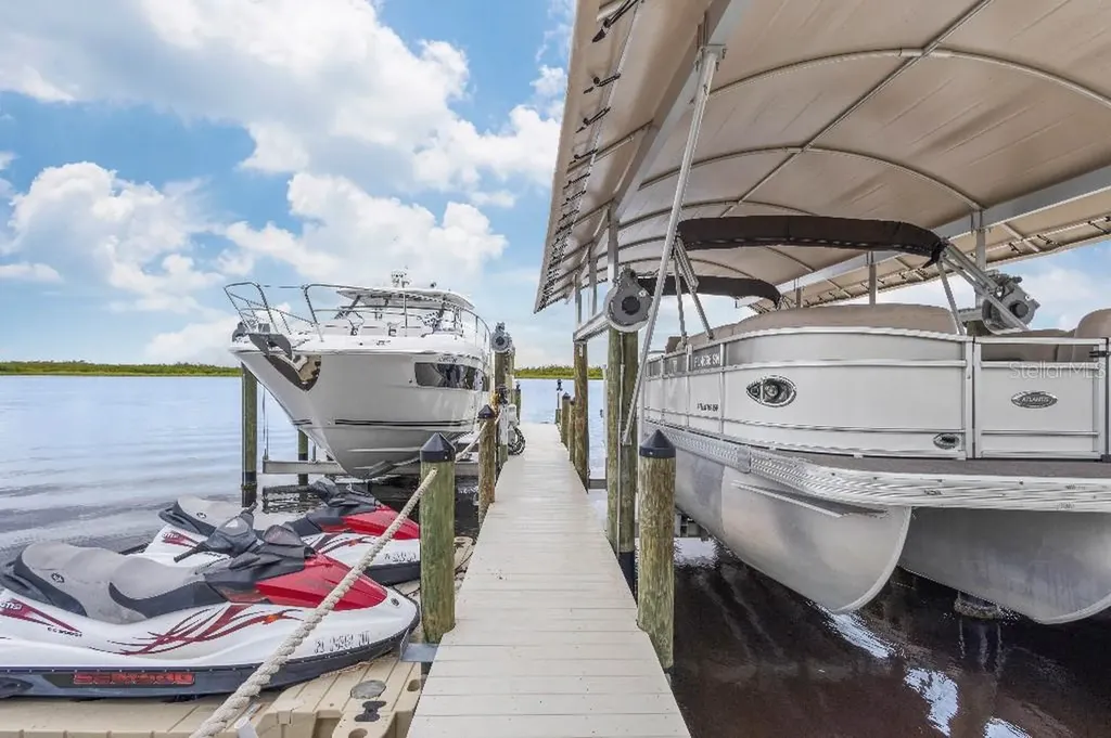 16176 La Barge Circle Port Charlotte FL 33981