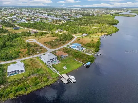 16176 La Barge Circle Port Charlotte FL 33981