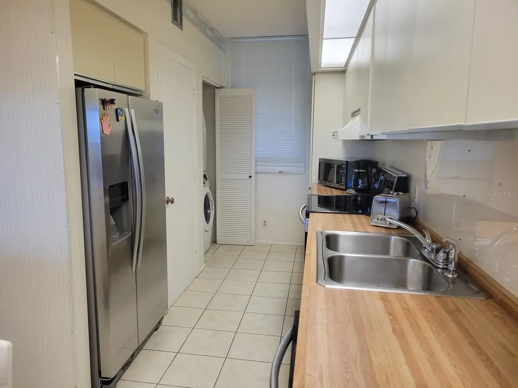 1105 Gulf Of Mexico Drive Longboat Key FL 34228